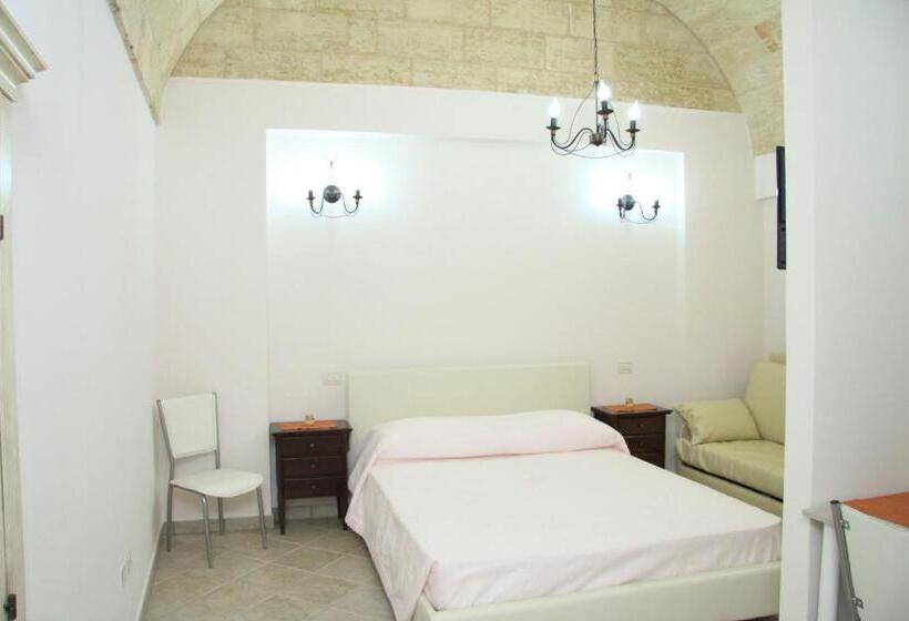 بنسيون Corte Della Luna