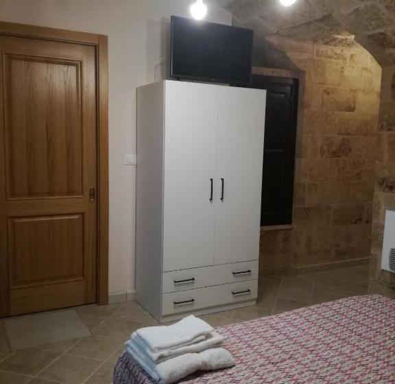 بنسيون Corte Della Luna