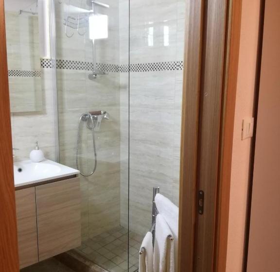 بنسيون Corte Della Luna