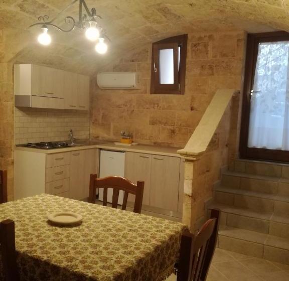 بنسيون Corte Della Luna