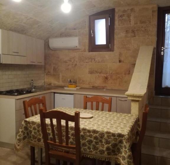 بنسيون Corte Della Luna