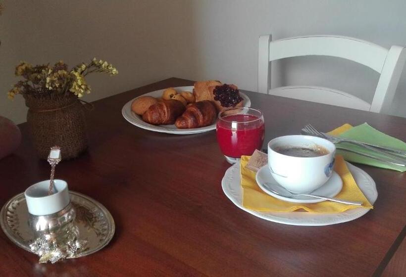 ペンション Corte Moreno