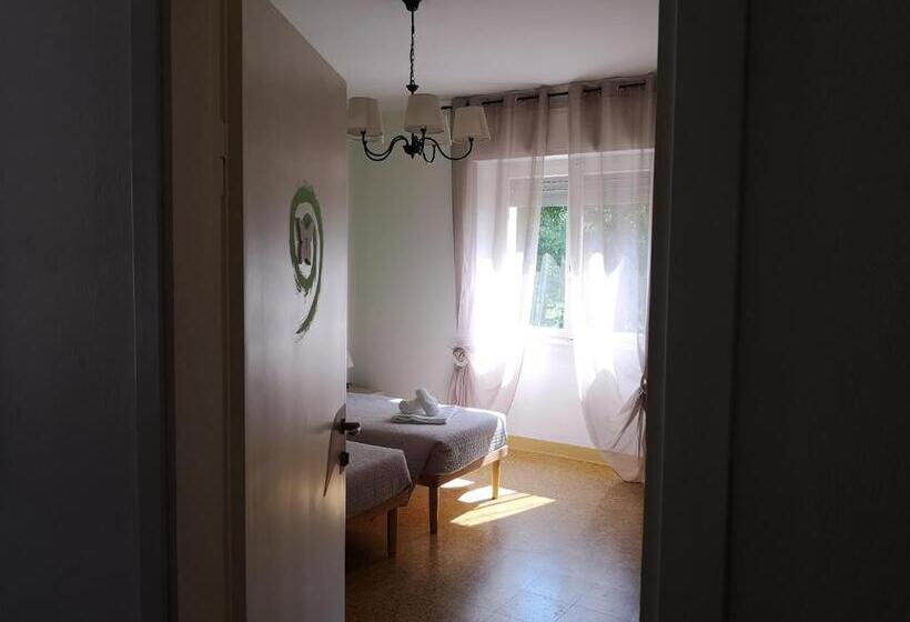 ペンション Corte Moreno