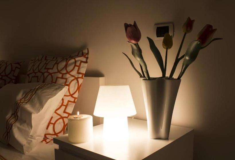 بنسيون Fourooms Le Camere Del Centro