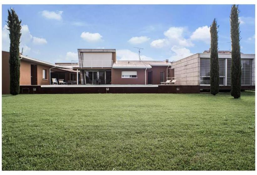 بنسيون Guest House Località Sorbara