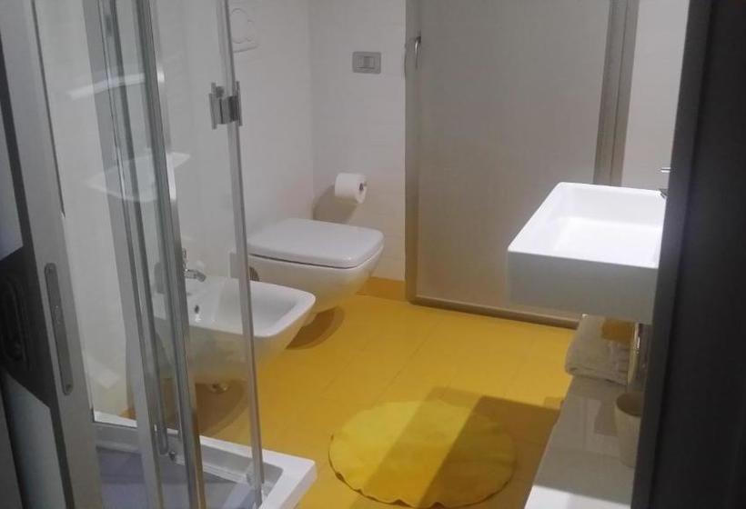 بنسيون Guest House Località Sorbara