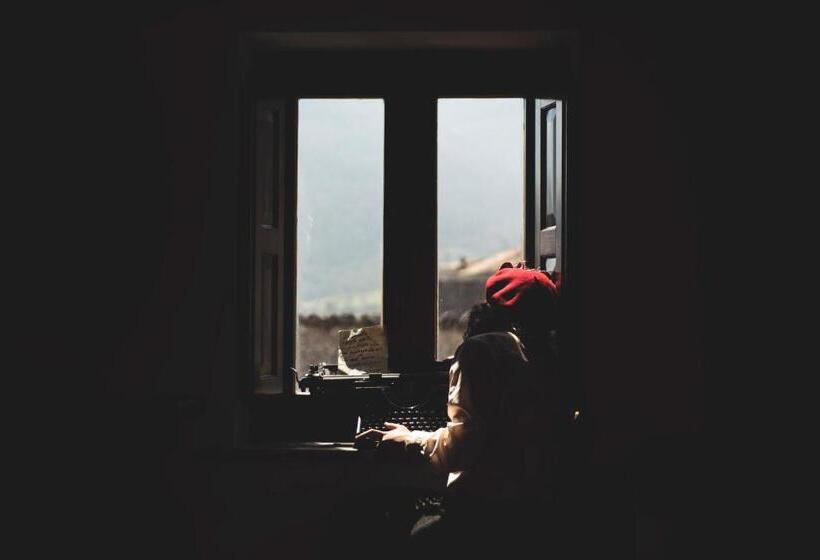 פנסיון Il Nibbio   Torretta Del Poeta