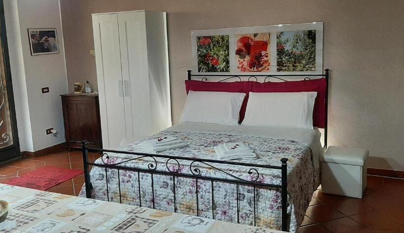 פנסיון La Collina Del Melograno