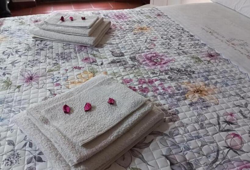 פנסיון La Collina Del Melograno