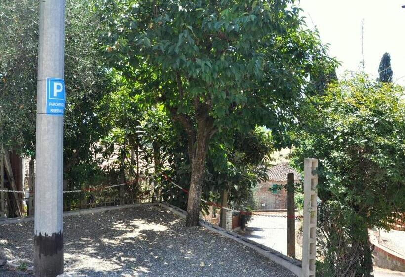 بنسيون La Collina Del Melograno