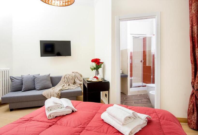 پانسیون Mybedcavour