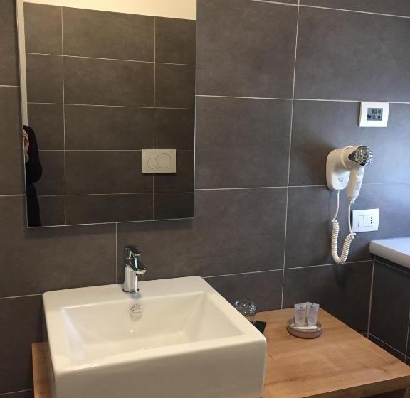 פנסיון R&b La Calzoleria