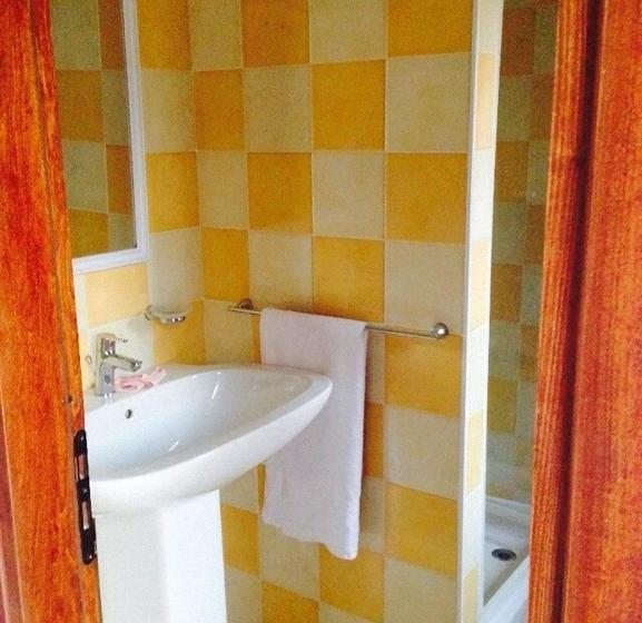 پانسیون Red Stone