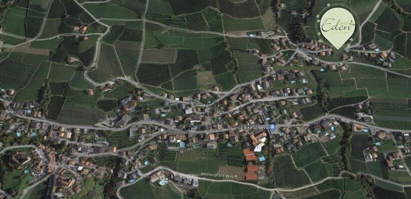 Schenna Garni Eden Bed & Breakfast