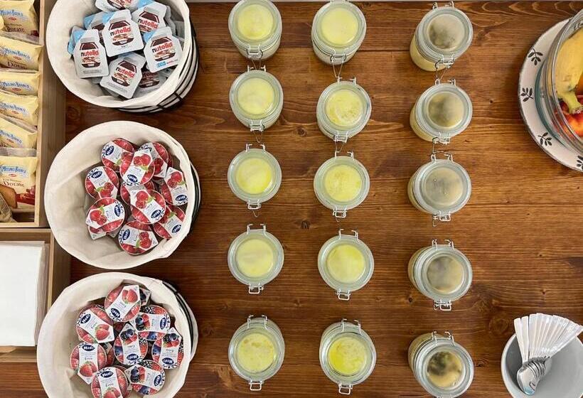 هتل Agriturismo Antichi Ulivi