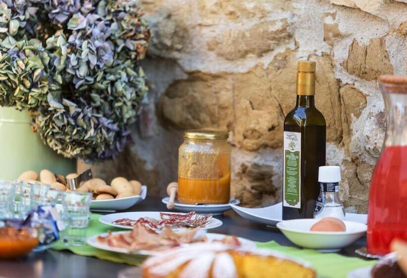 فندق Agriturismo Borgo Tra Gli Olivi