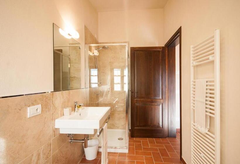 فندق Agriturismo Borgo Tra Gli Olivi