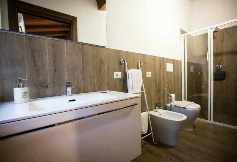 هتل La Casetta Di Valentina