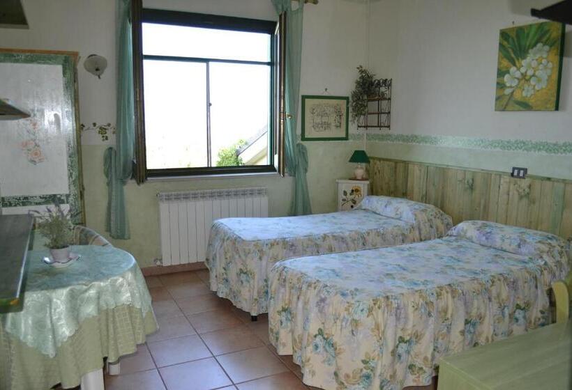 בית מלון כפרי Agriturismo Il Quadrifoglio