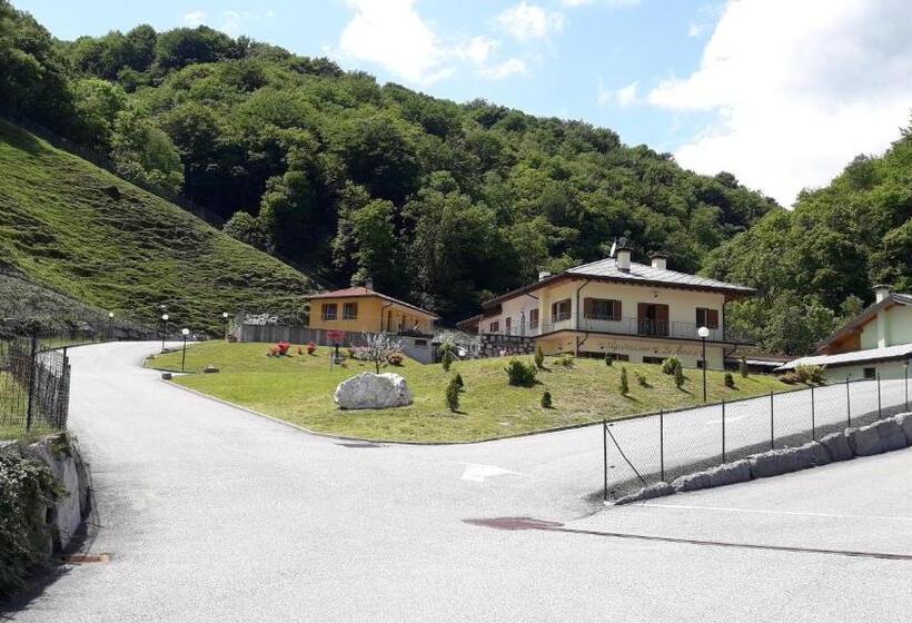 ホテル Agriturismo La Miniera