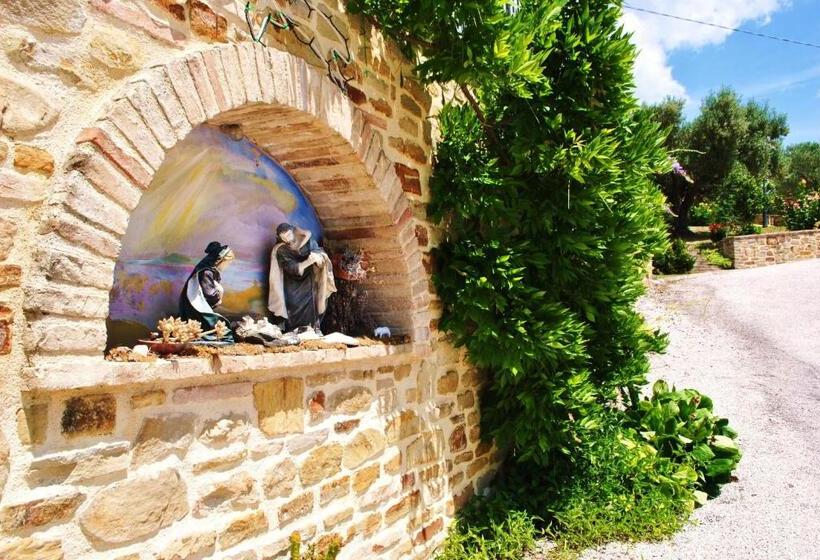 בית מלון כפרי Agriturismo L'antico Oliveto