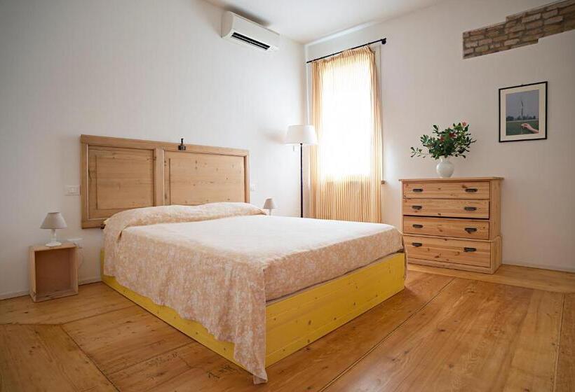 فندق Agriturismo Lecolombare