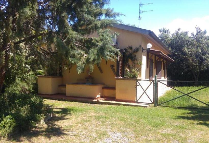 ホテル Agriturismo Pettinari