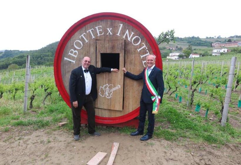 فندق Agriturismo Rupestr