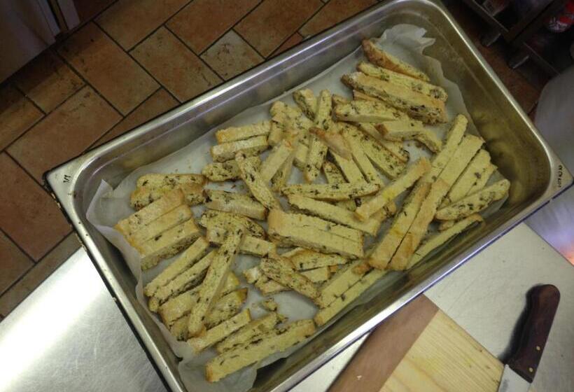 فندق Agriturismo S. Apollinare