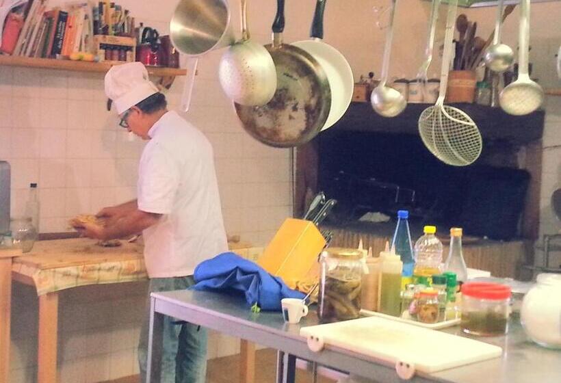 בית מלון כפרי Agriturismo Santa Giusta