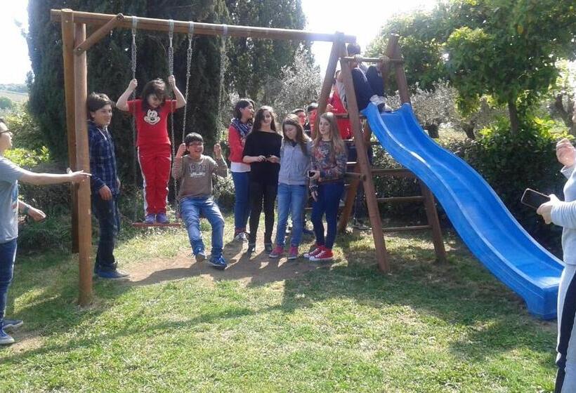 فندق Agriturismo Santo Stefano