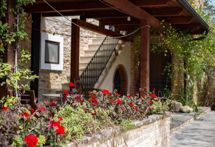 فندق Agriturismo Santo Stefano