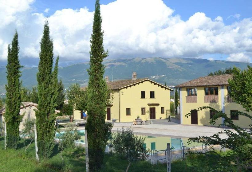 Отель Agriturismo Villaggio Green