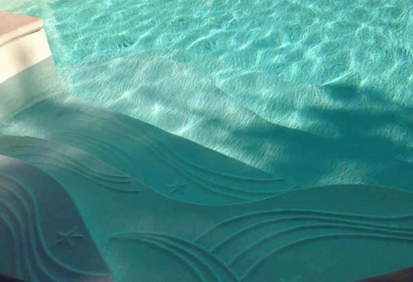 בית מלון כפרי Antico Casale Pozzuolo