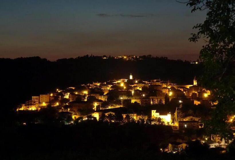 בית מלון כפרי Antico Casale Pozzuolo