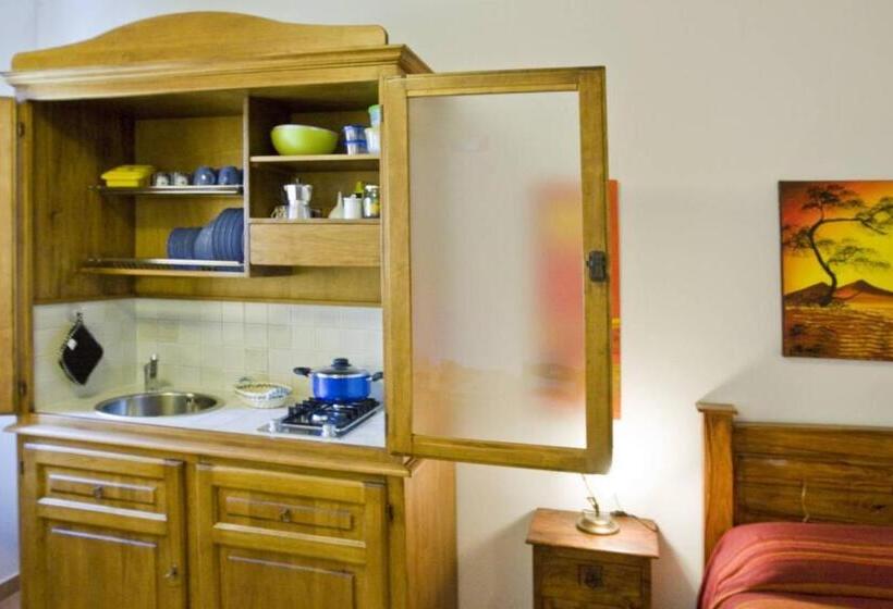 فندق Bioagriturismo La Quercia