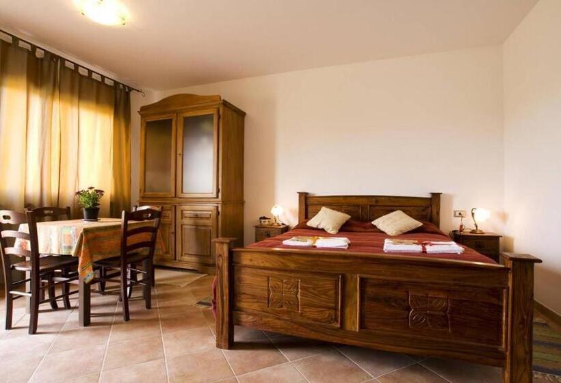 فندق Bioagriturismo La Quercia