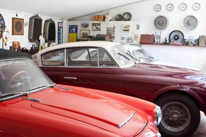 هتل Fattoria Poggio Capponi