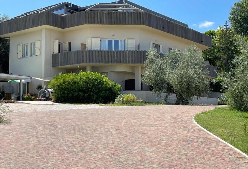 בית מלון כפרי Locanda Belvedere