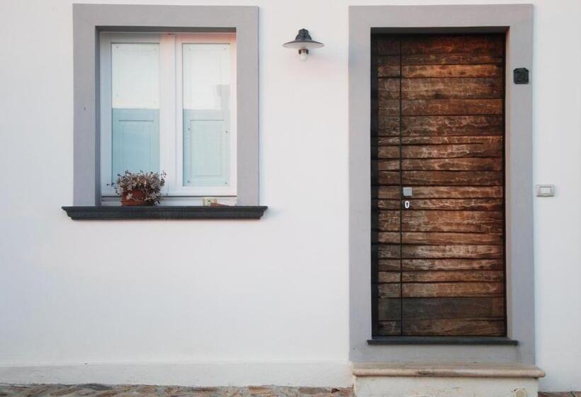 Отель Villa Cirimarco