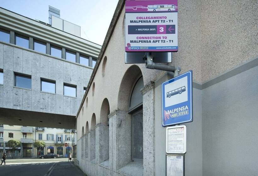 펜션 Affittacamere Arosio