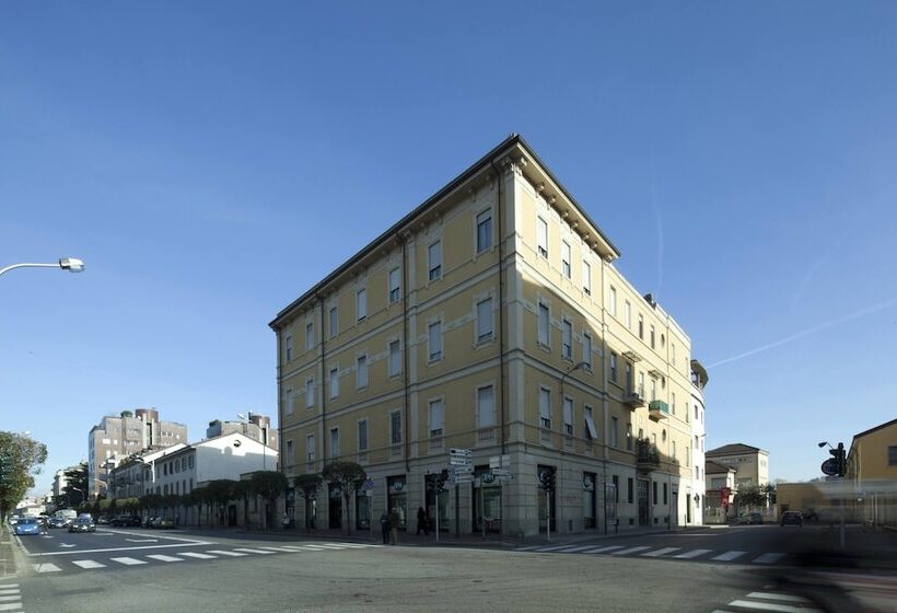 펜션 Affittacamere Arosio