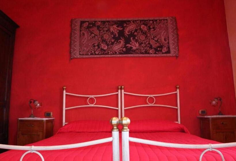 פנסיון La Casa Rosa