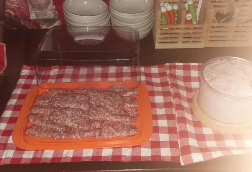 פנסיון La Casa Rosa