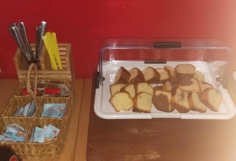 פנסיון La Casa Rosa