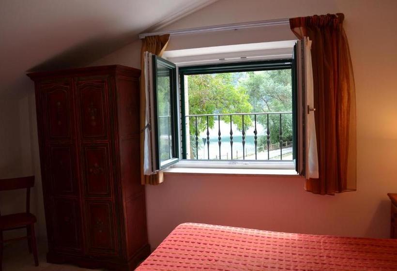 بنسيون La Maga Del Lago