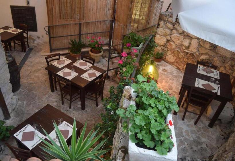 پانسیون Locanda Corte Dè Guasconi