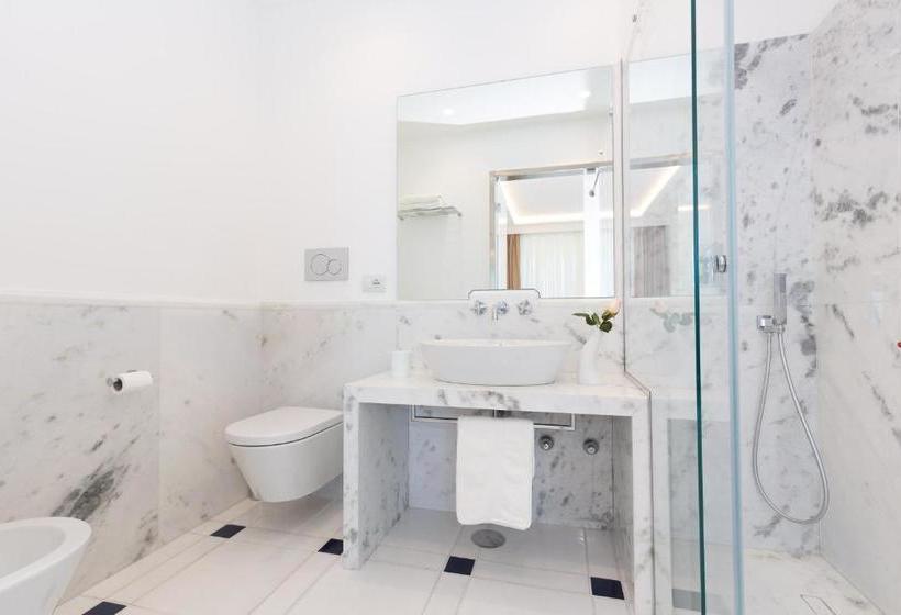 פנסיון Quattro Passi Relais