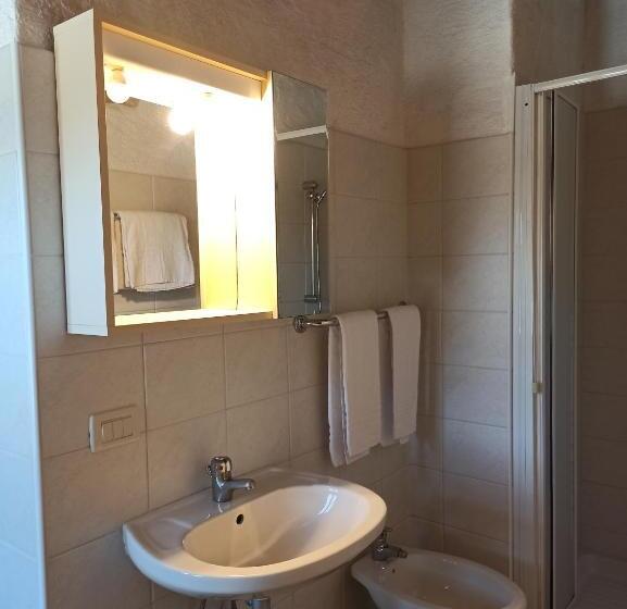 ホテル Agriturismo Alla Vecchia Quercia