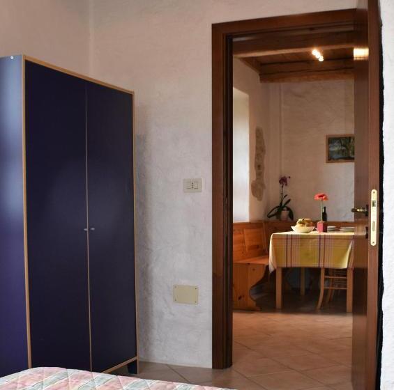 ホテル Agriturismo Alla Vecchia Quercia